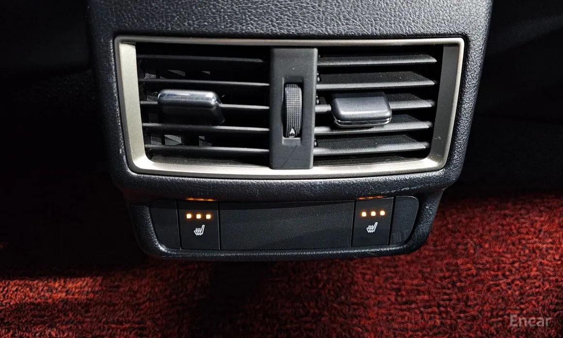 Фото 19 - Lexus NX