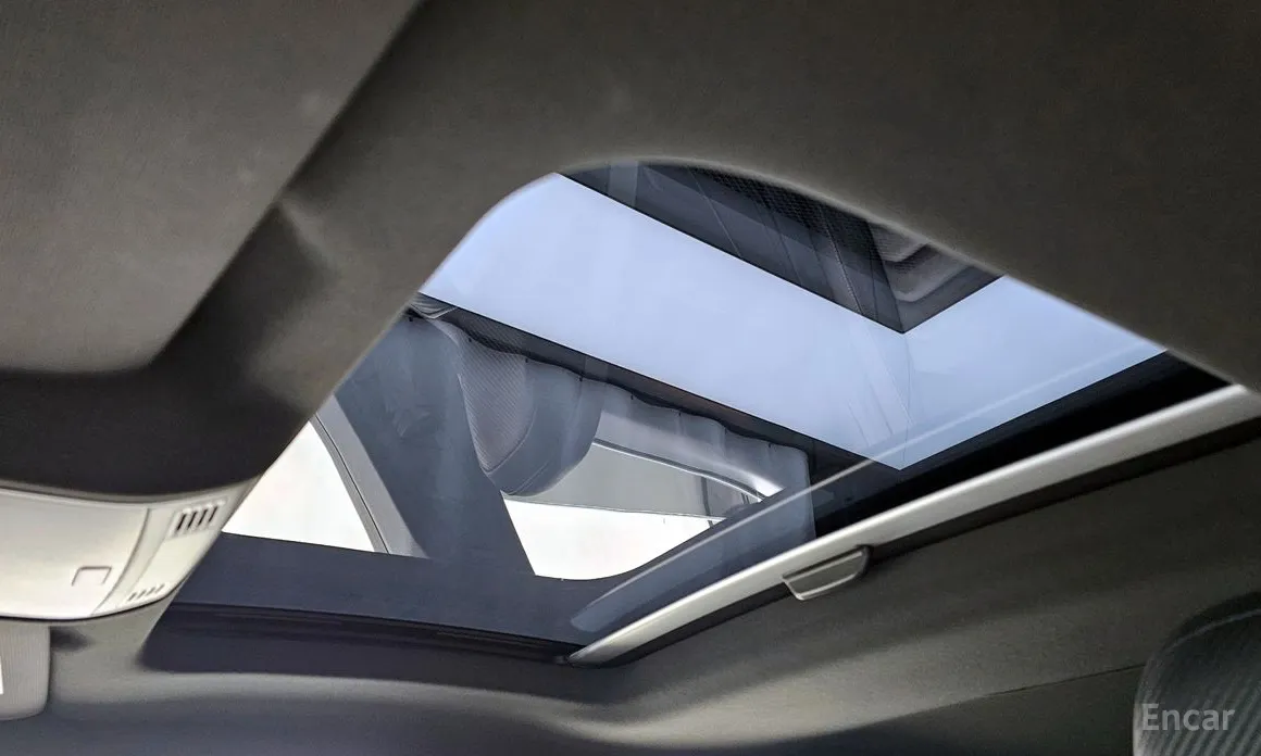 Photo 19 - Volkswagen Arteon