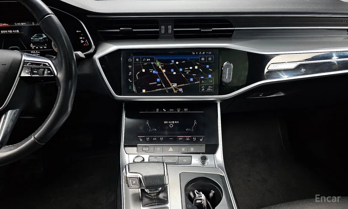 Фото 14 - Audi A6