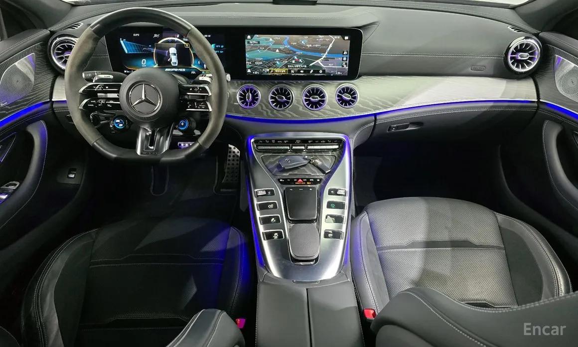 Фото 7 - Mercedes-Benz AMG GT