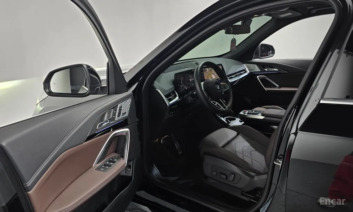 Фото 10 - BMW X1