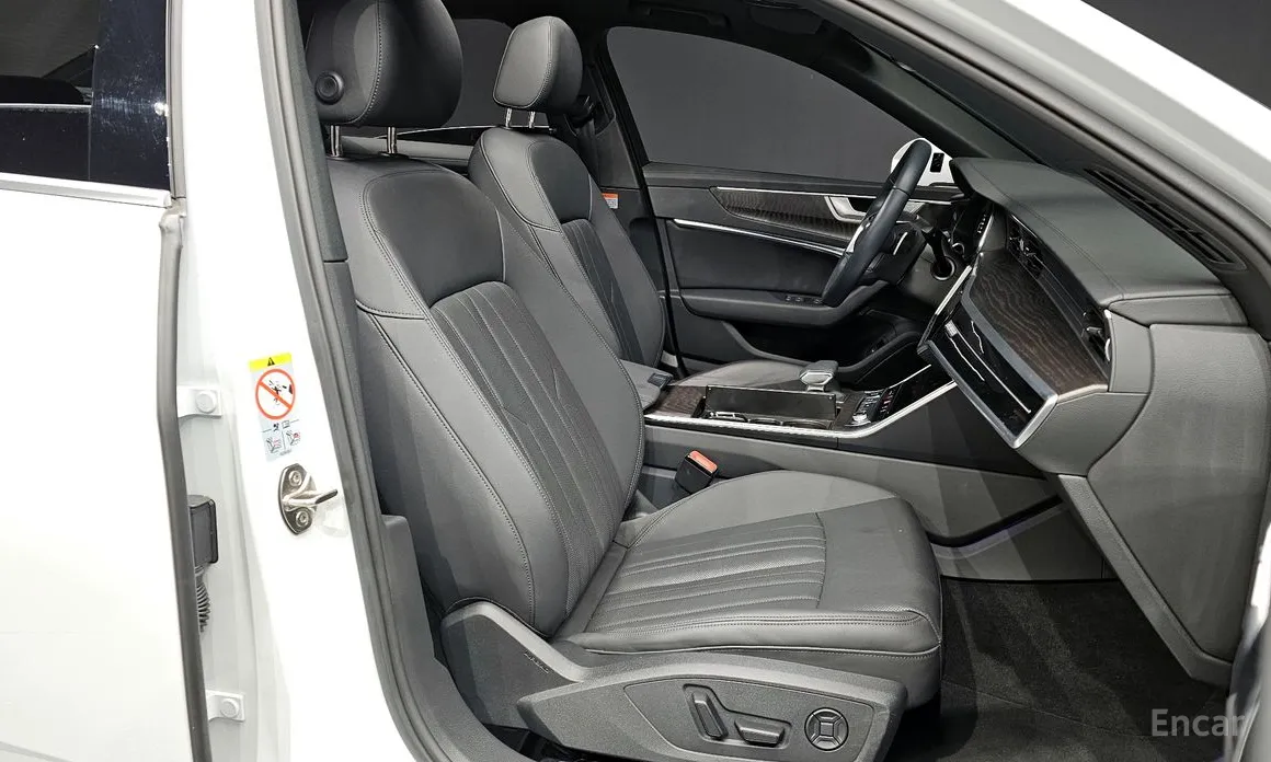 Фото 10 - Audi A6