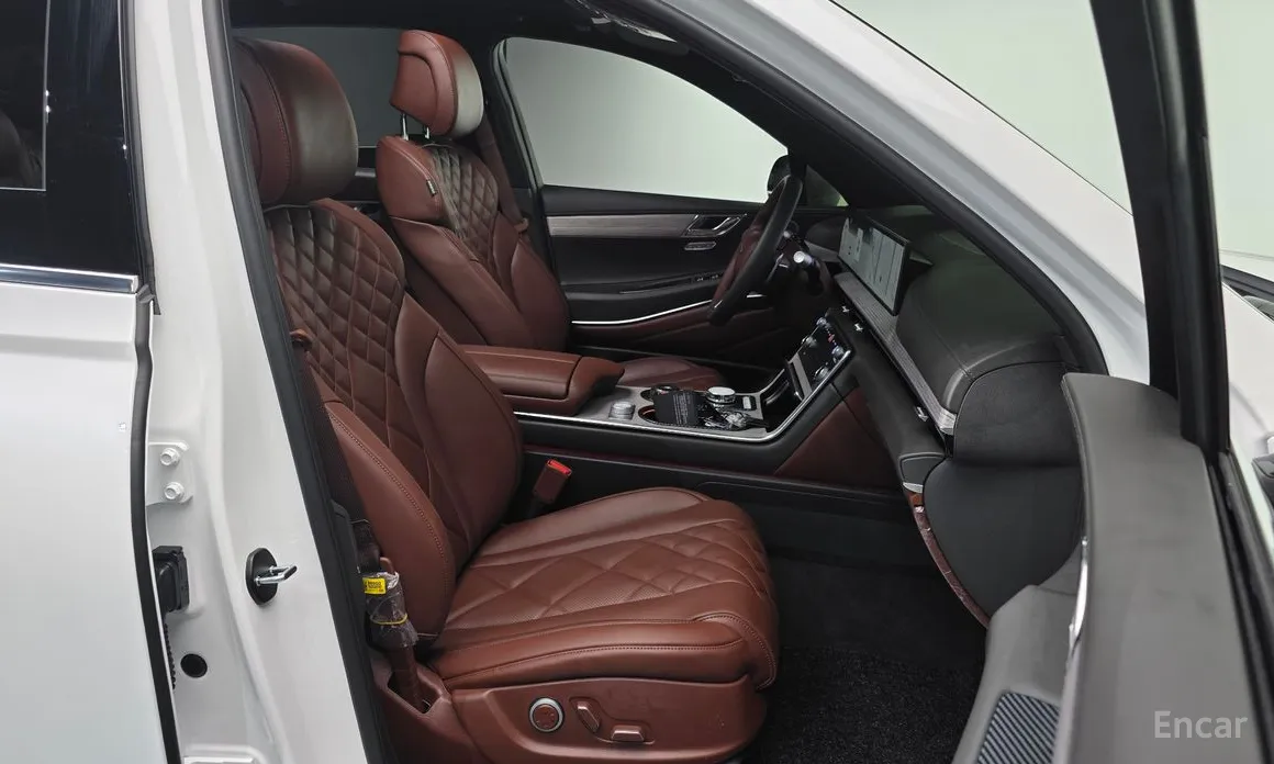 Фото 10 - Genesis GV80