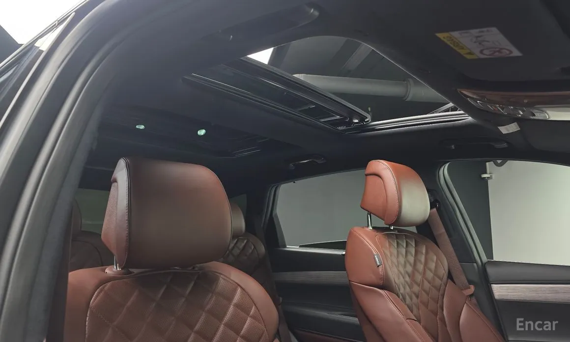 Фото 18 - Genesis GV80