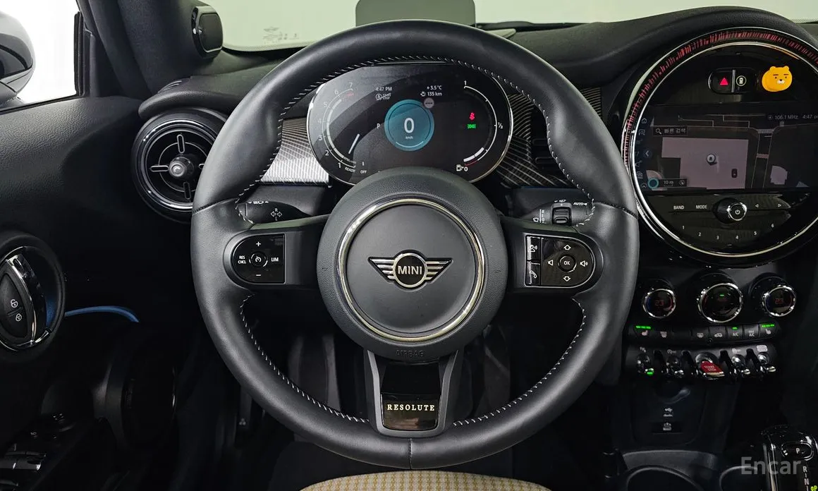 Фото 13 - Mini Cooper Convertible