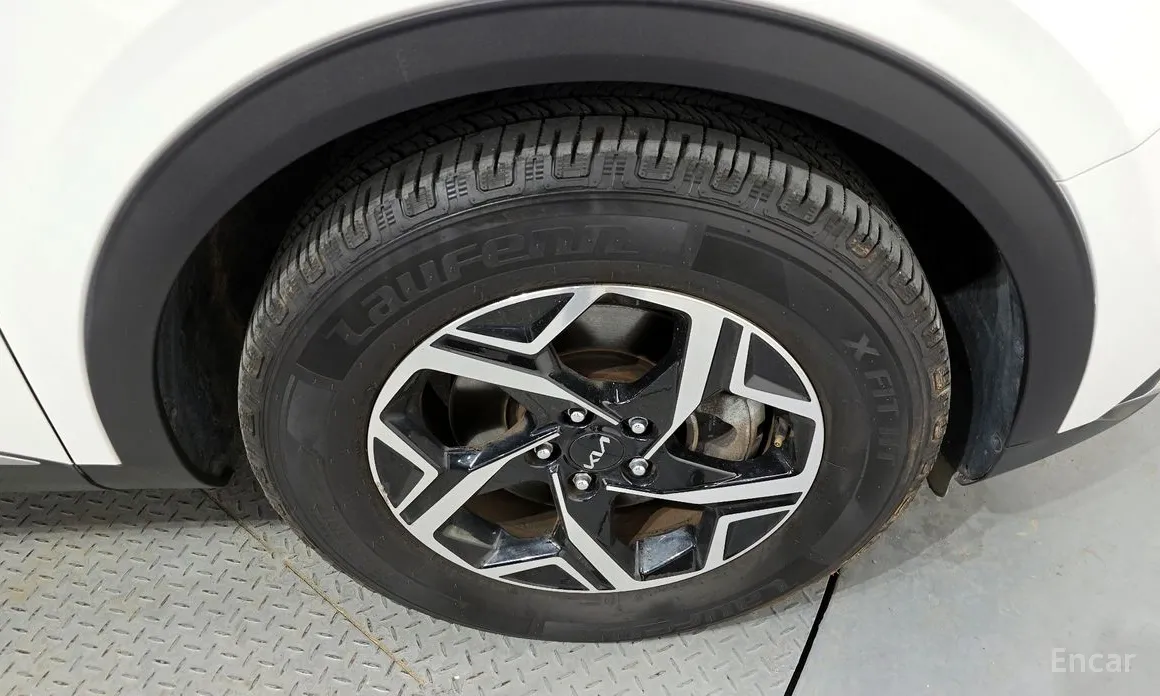 Фото 5 - Kia Sportage
