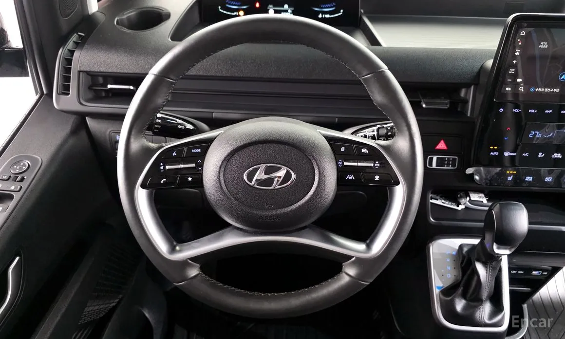 Фото 15 - Hyundai Staria