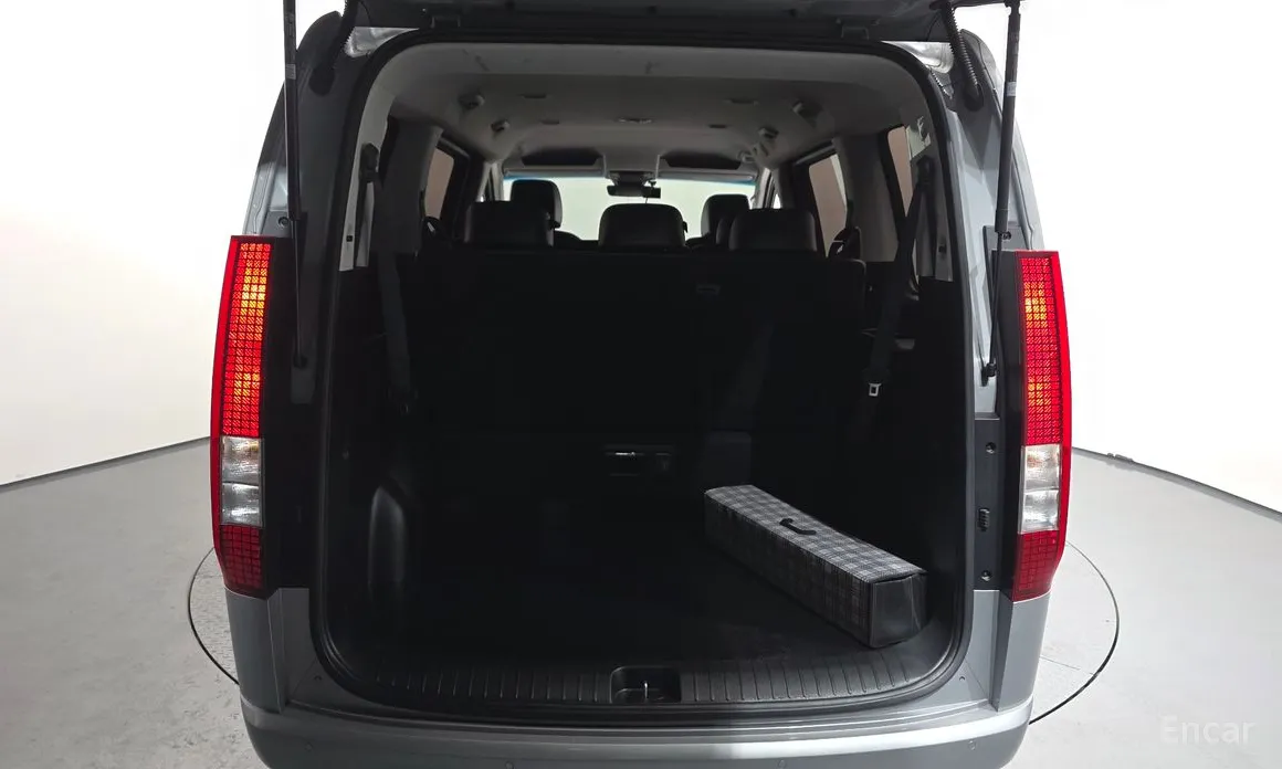 Фото 20 - Hyundai Staria