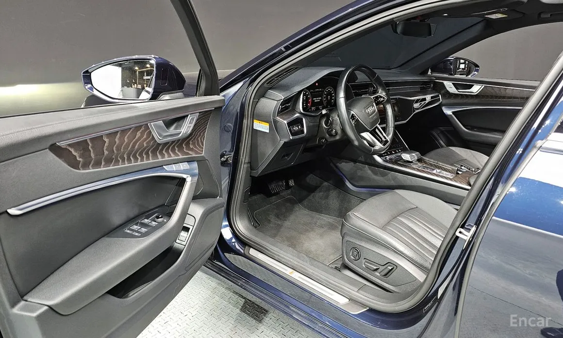 Фото 10 - Audi A6