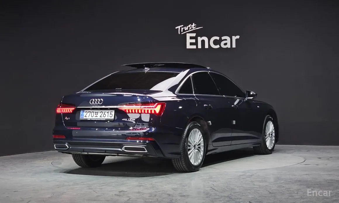 Фото 2 - Audi A6