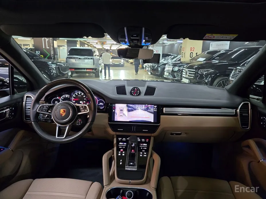 Фото 15 - Porsche Cayenne