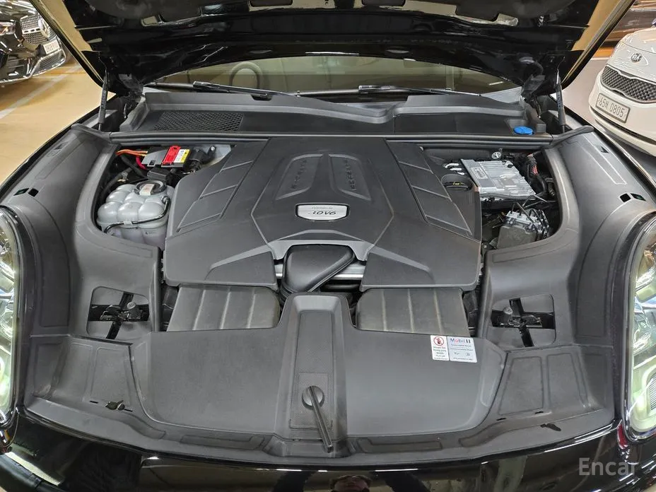 Фото 18 - Porsche Cayenne