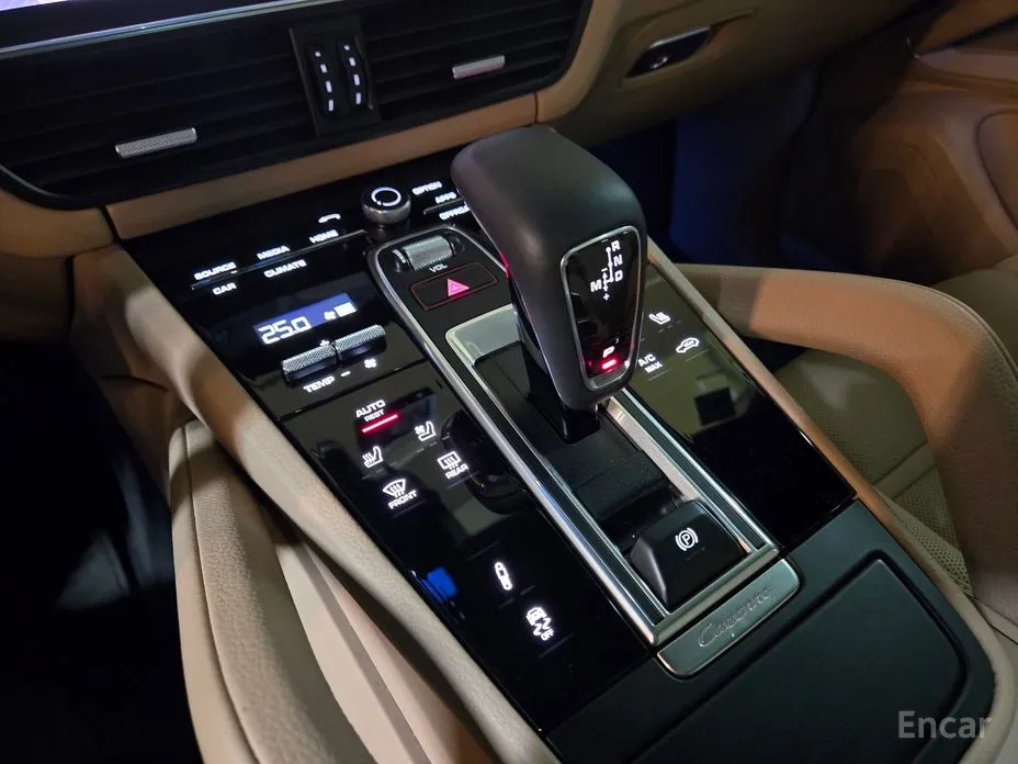 Фото 9 - Porsche Cayenne