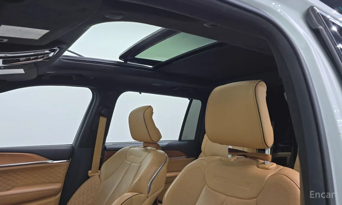 Фото 19 - Jeep Cherokee