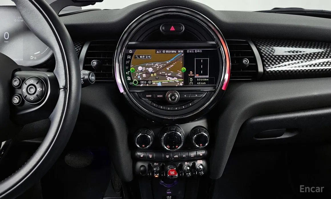 Фото 15 - Mini Cooper