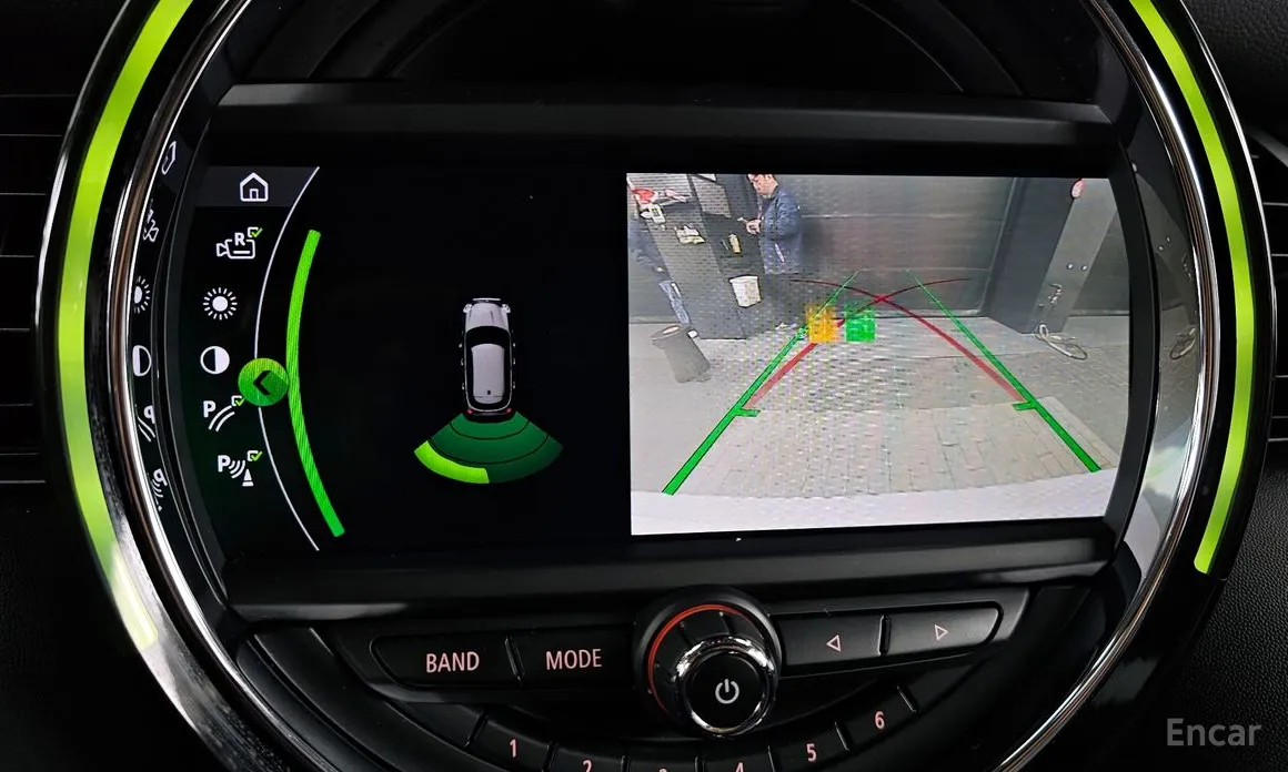 Фото 16 - Mini Cooper