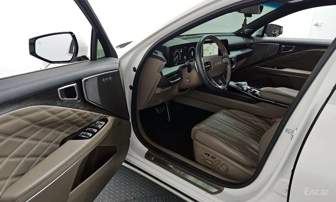 Фото 10 - Kia K8