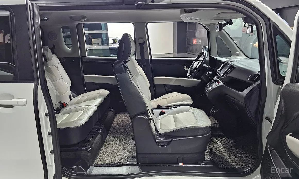 Фото 10 - Kia Ray