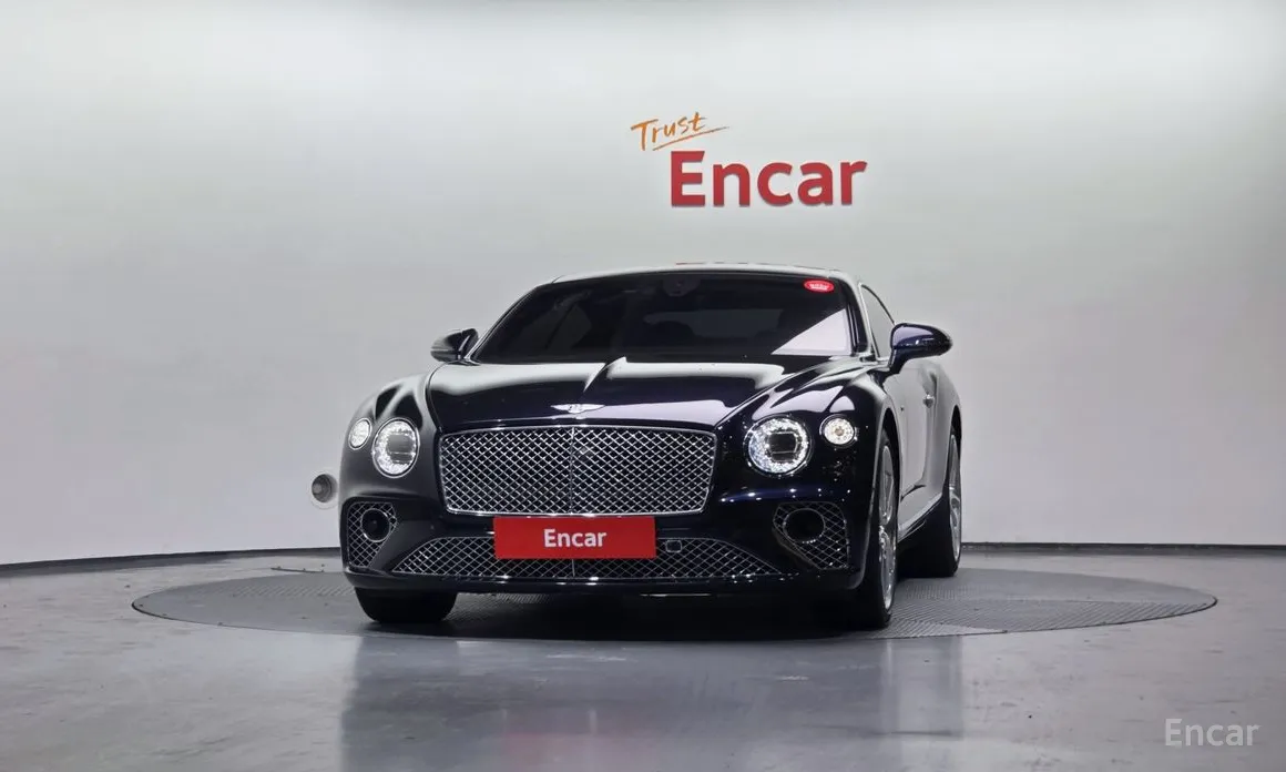 Фото 3 - Bentley Continental GT