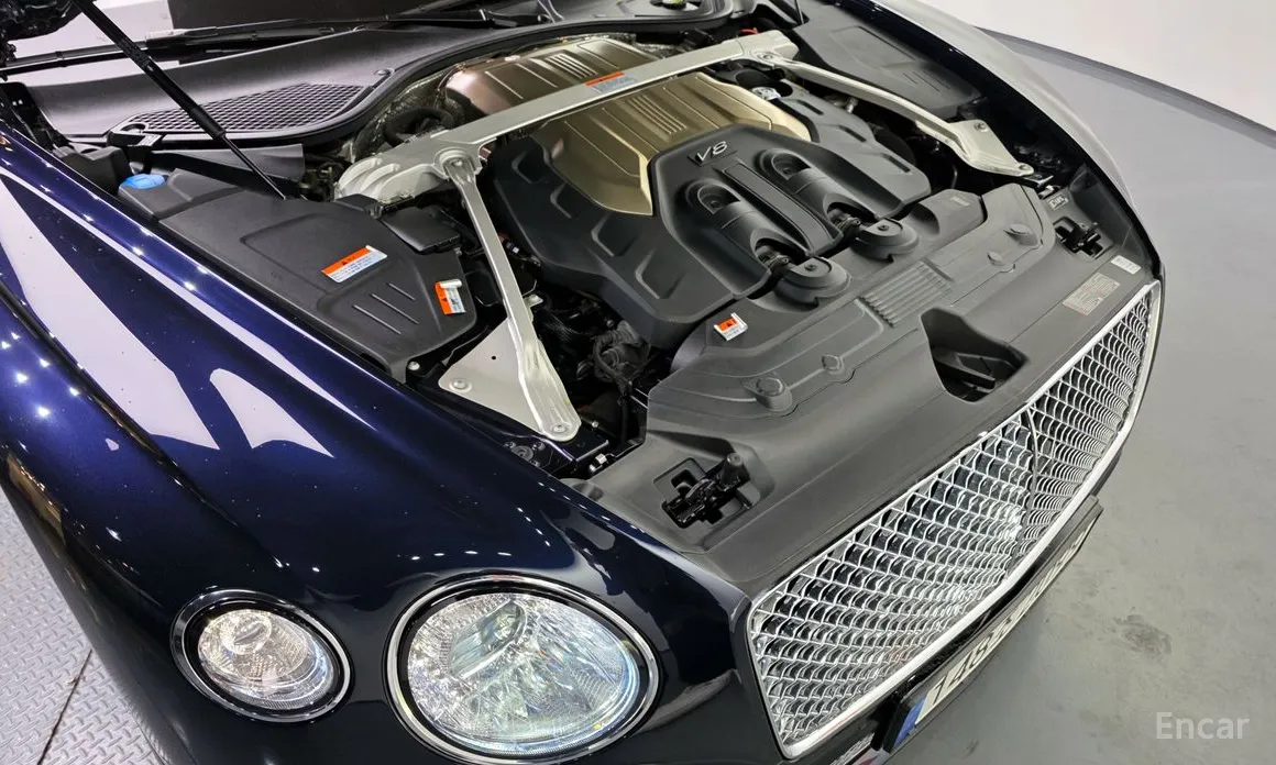 Фото 6 - Bentley Continental GT