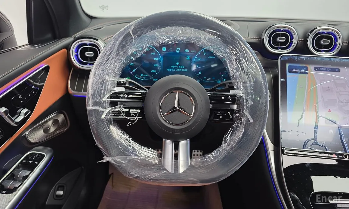 Фото 13 - Mercedes-Benz GLC-Class