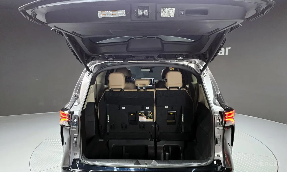 Фото 20 - Toyota Sienna