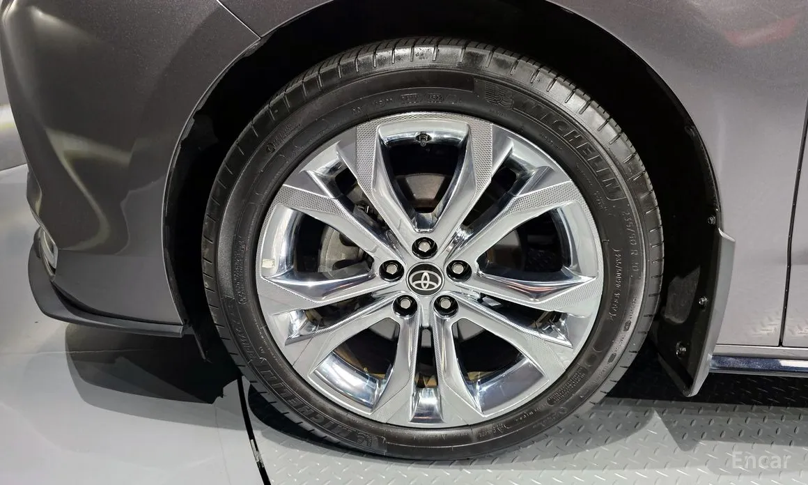 Фото 5 - Toyota Sienna