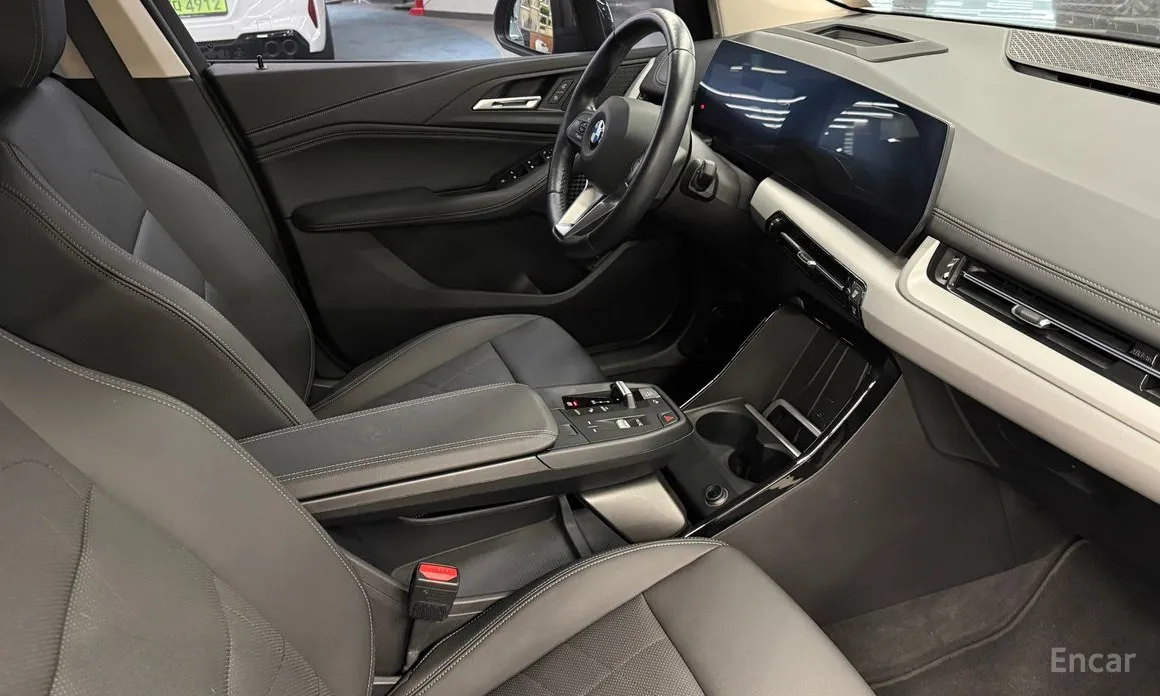 Фото 16 - BMW 2 Series