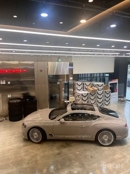 Фото 12 - Bentley Continental GT