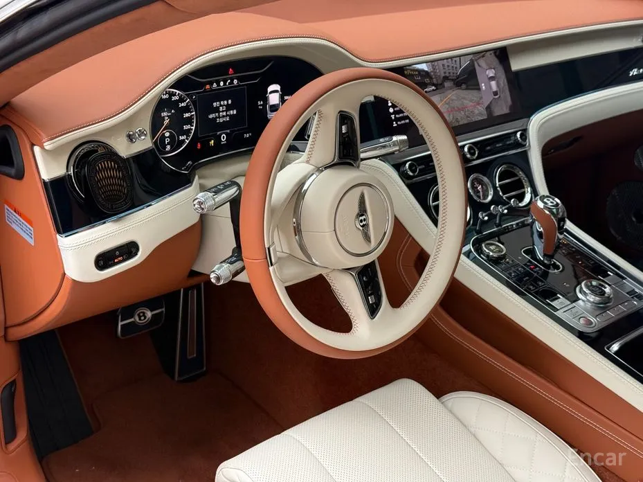 Фото 13 - Bentley Continental GT