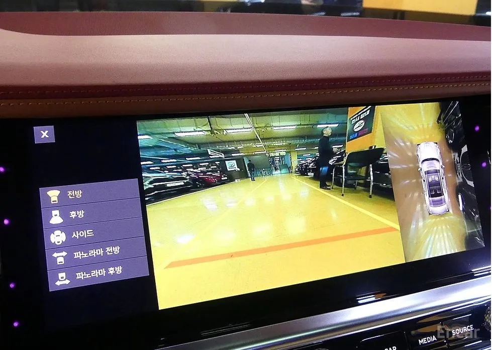 Фото 15 - Bentley Flying Spur