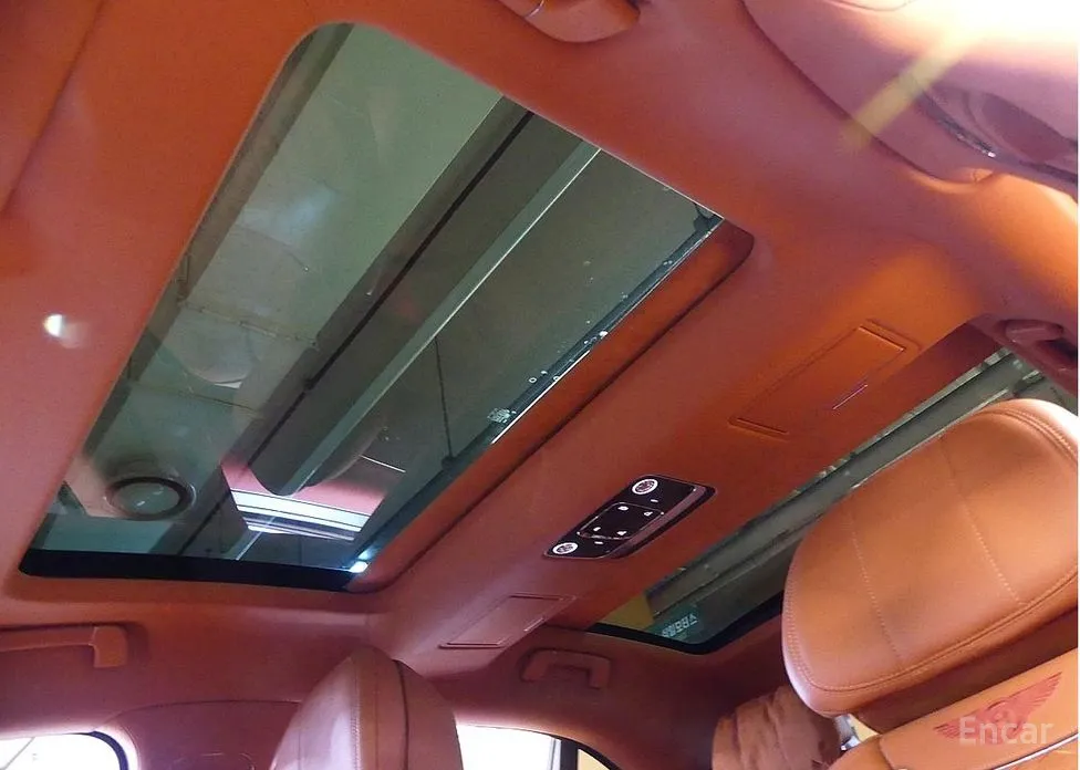 Фото 19 - Bentley Flying Spur