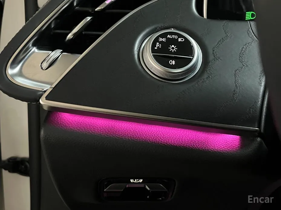 Фото 14 - Mercedes-Benz E-Class