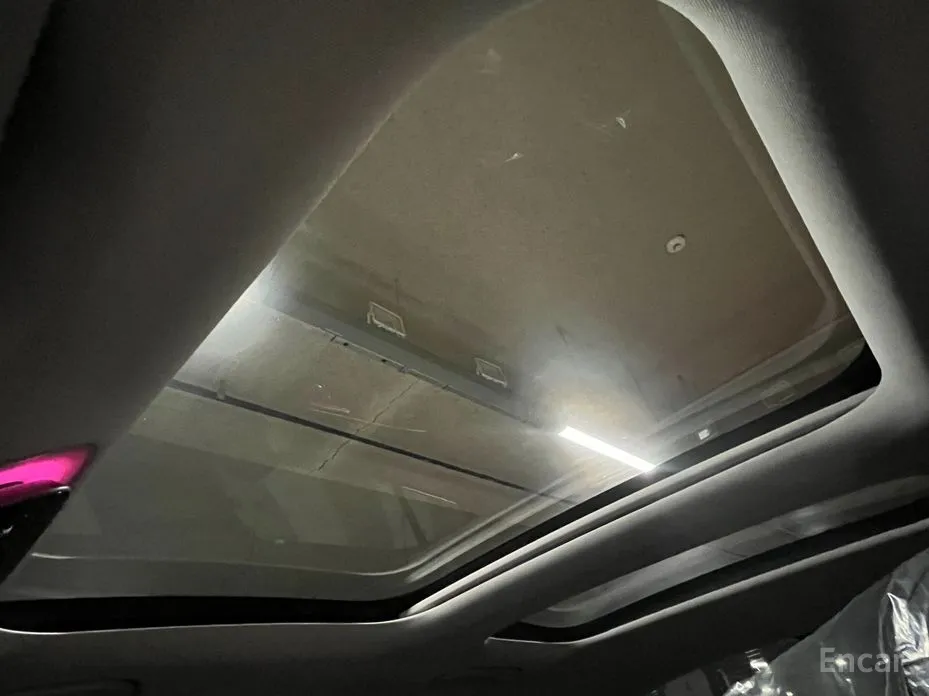 Фото 15 - Mercedes-Benz E-Class