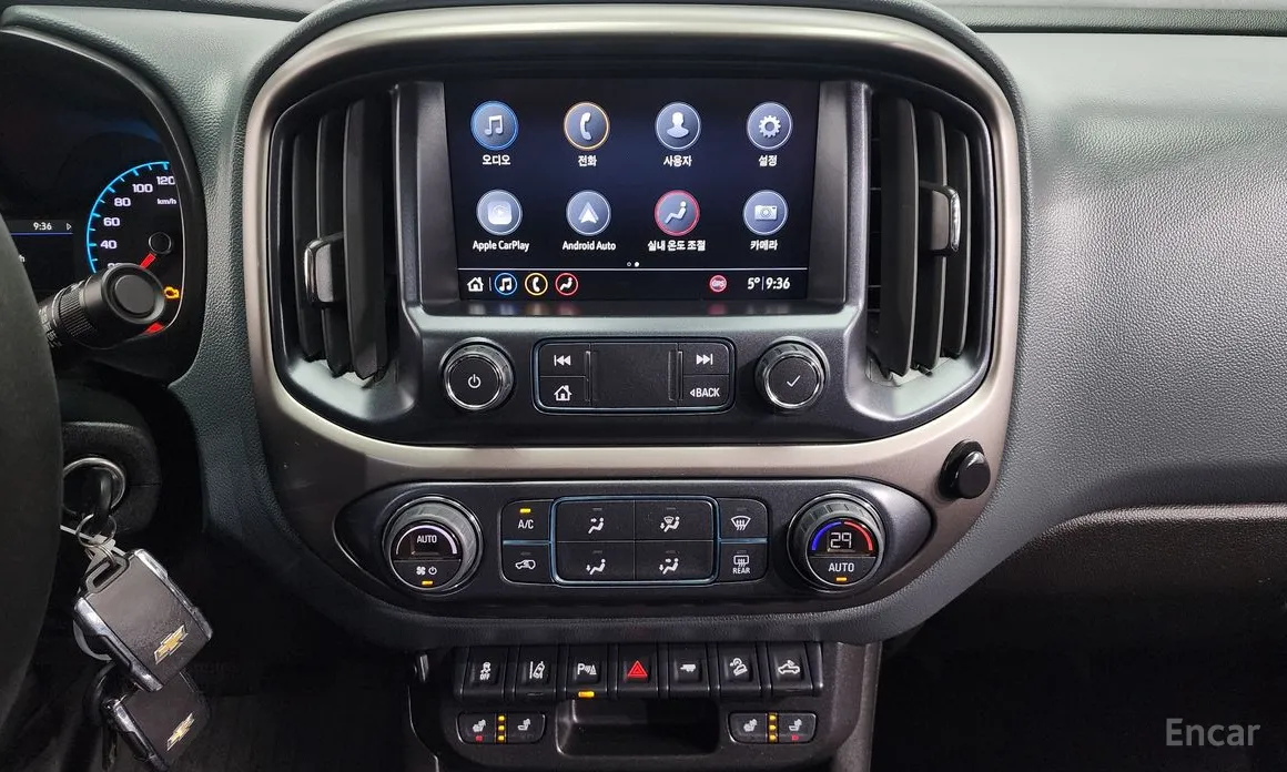 Фото 14 - Chevrolet Colorado