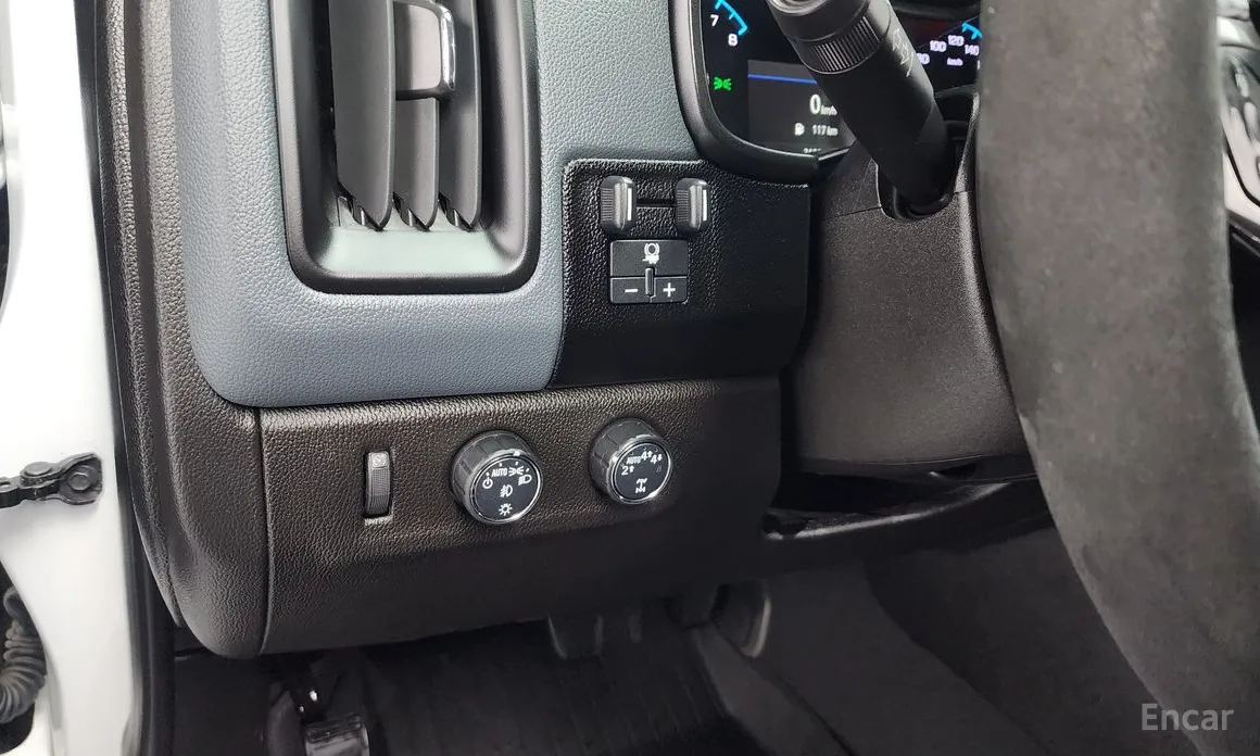 Фото 18 - Chevrolet Colorado