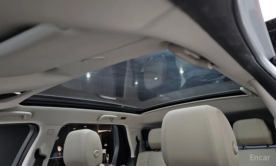 Фото 18 - Land Rover Discovery Sport