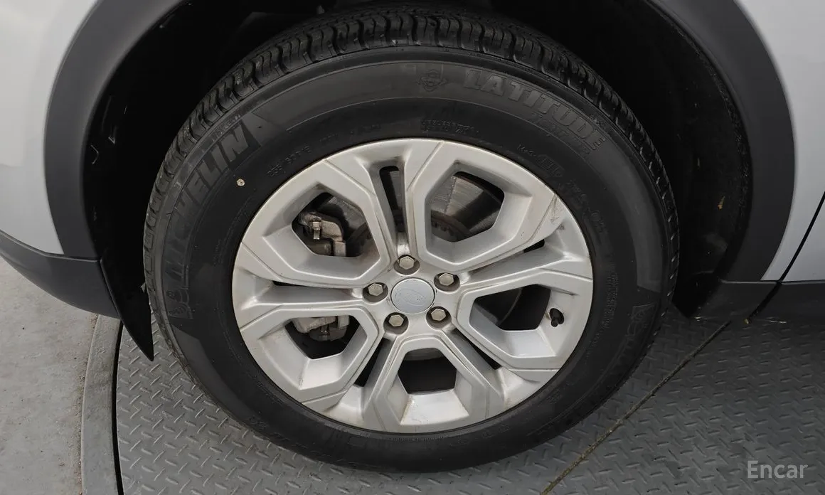 Фото 5 - Land Rover Discovery Sport