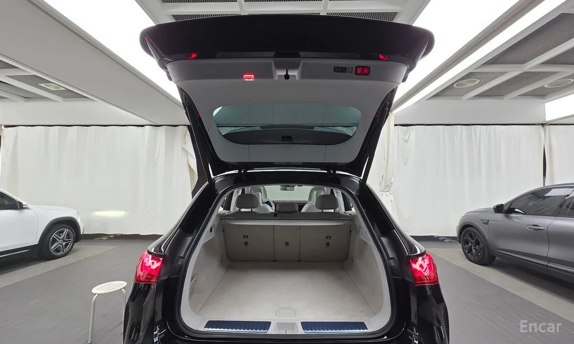 Фото 20 - Mercedes-Benz EQE