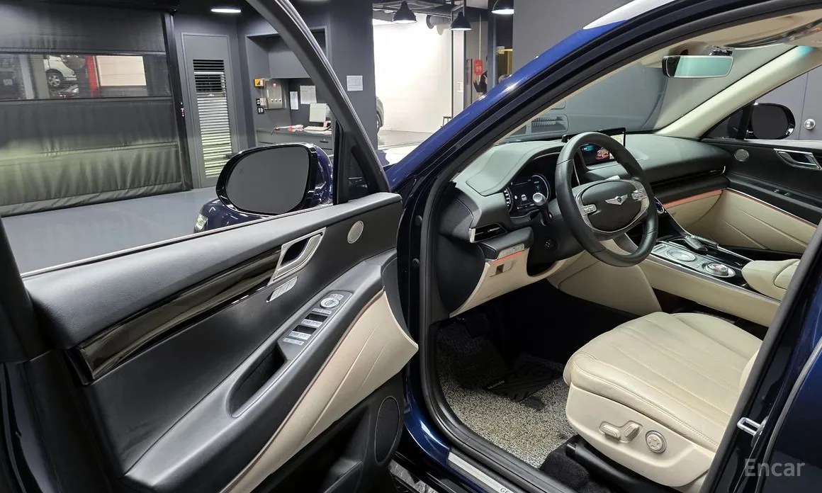 Фото 11 - Genesis GV80