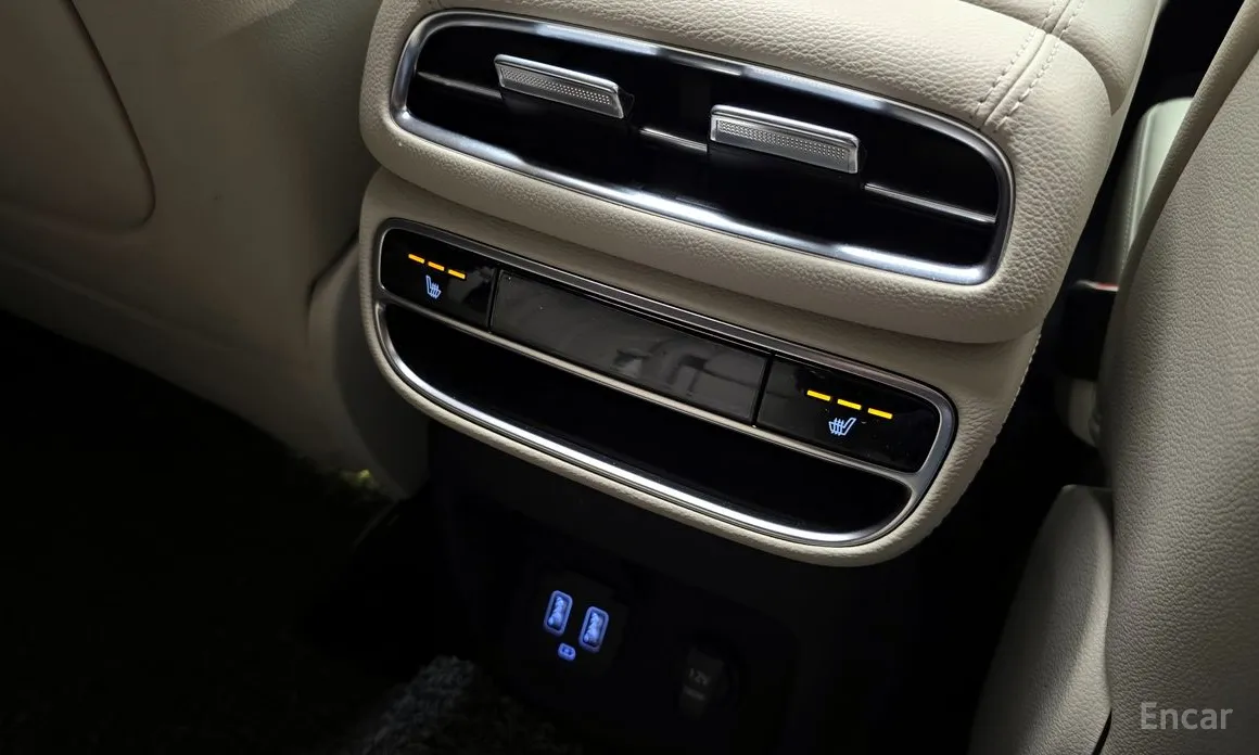 Фото 18 - Genesis GV80