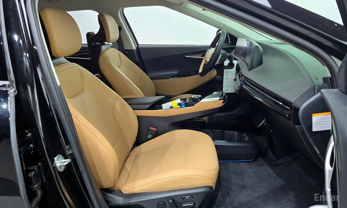 Фото 12 - Kia EV6