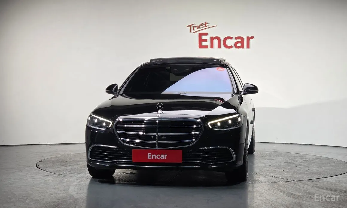 Фото 3 - Mercedes-Benz S-Class