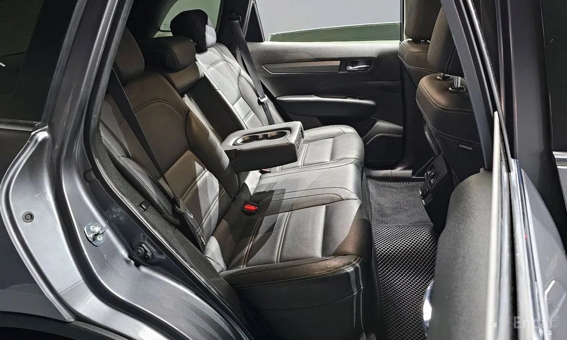 Фото 12 - Renault QM6