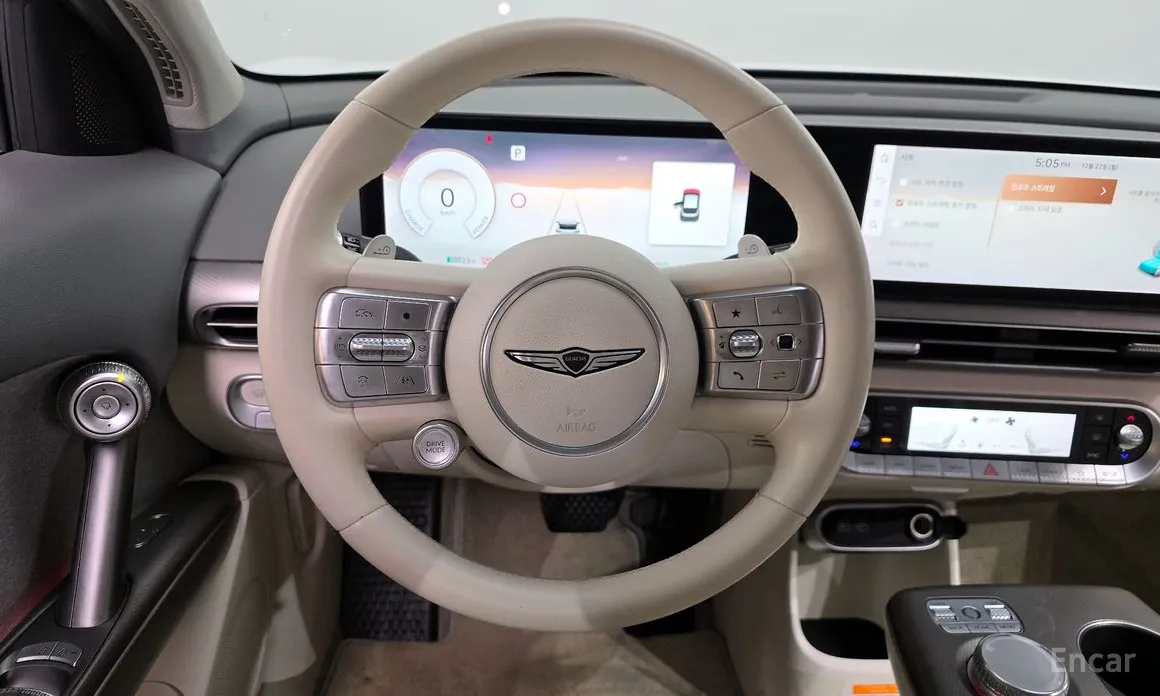 Фото 13 - Genesis GV60