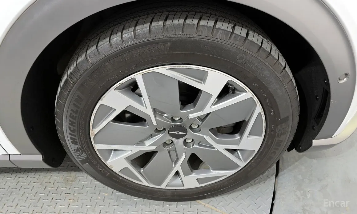 Фото 5 - Genesis GV60