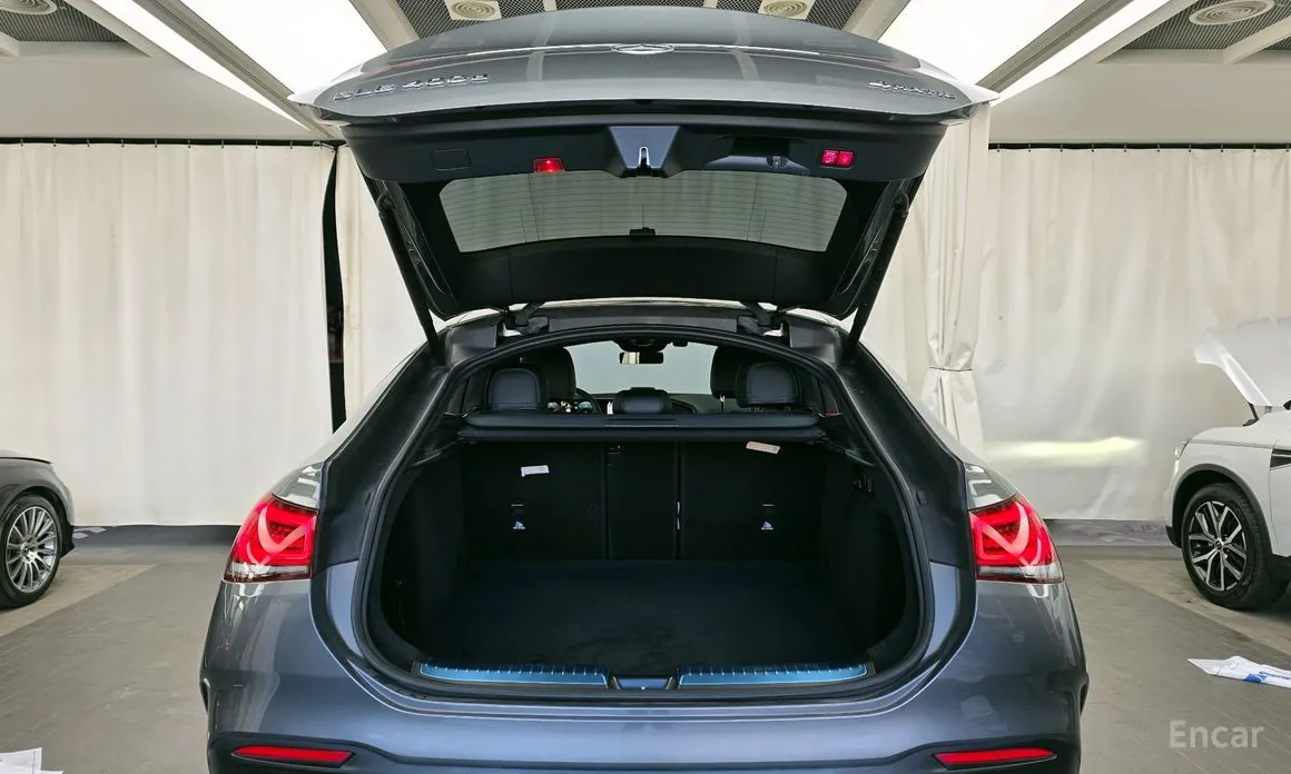 Photo 20 - Mercedes-Benz GLE-Class