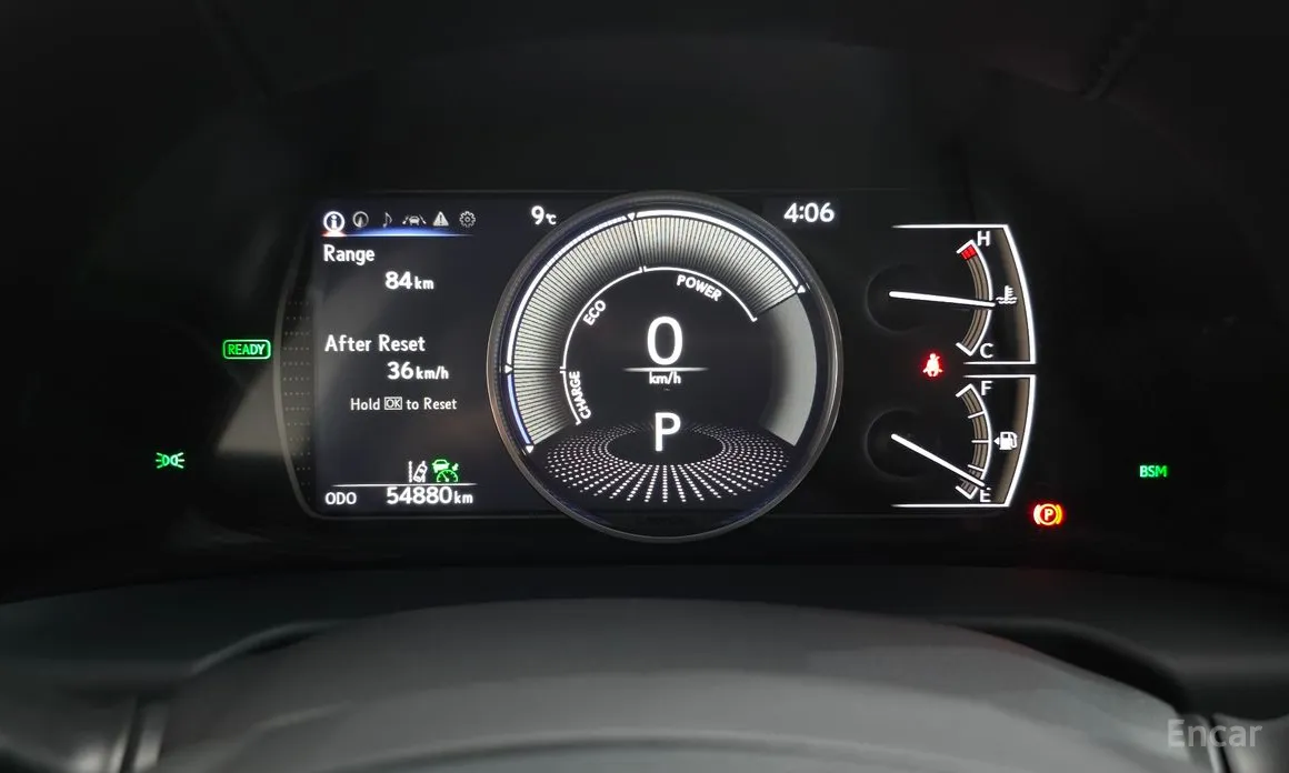 Фото 8 - Lexus ES