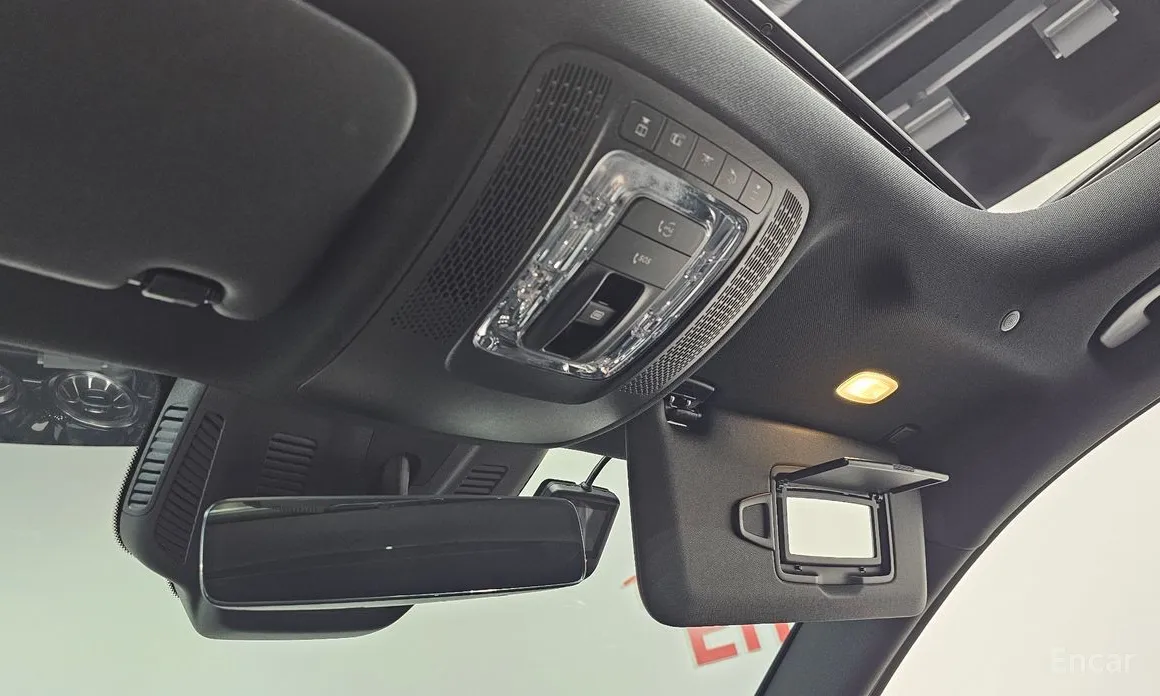 Фото 19 - Mercedes-Benz GLA-Class