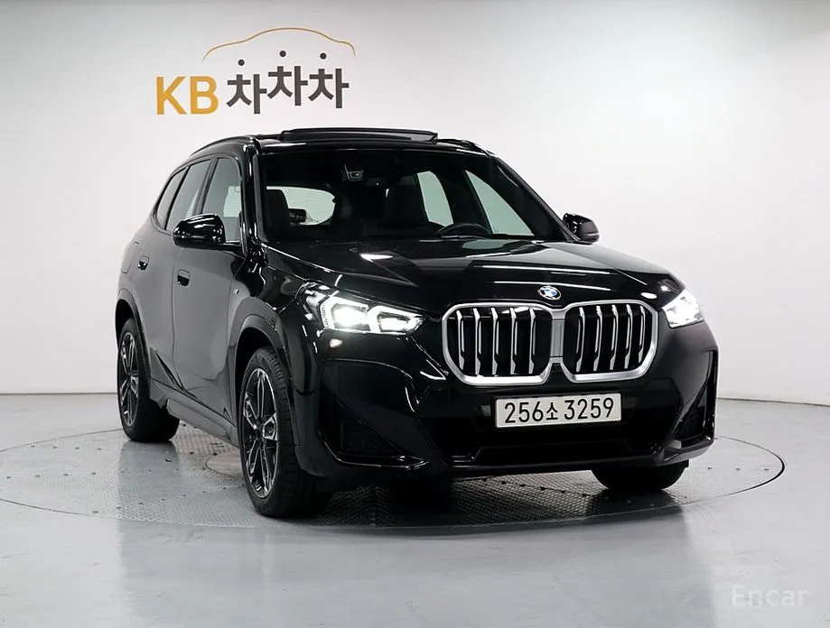 Фото 2 - BMW X1